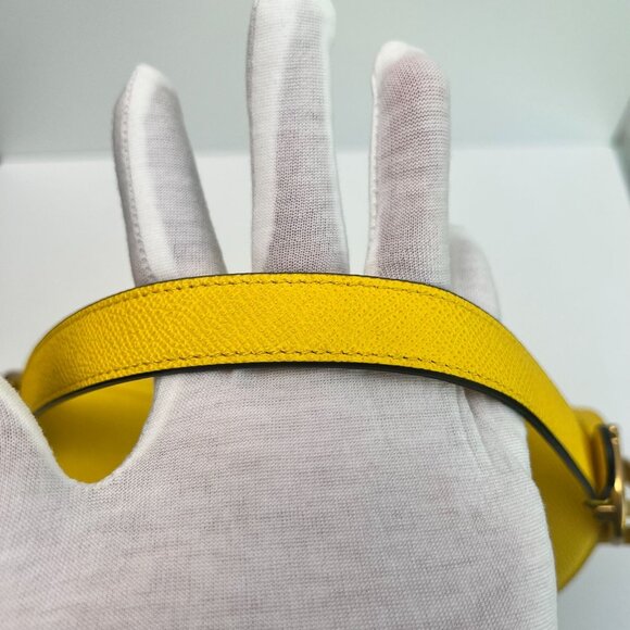 Yellow Christian Dior Saddle Bag With Gold Hardware - Picture 9 of 15